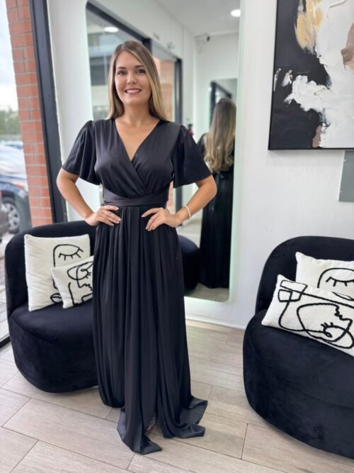 Black Solid color short sleeve satin maxi dress