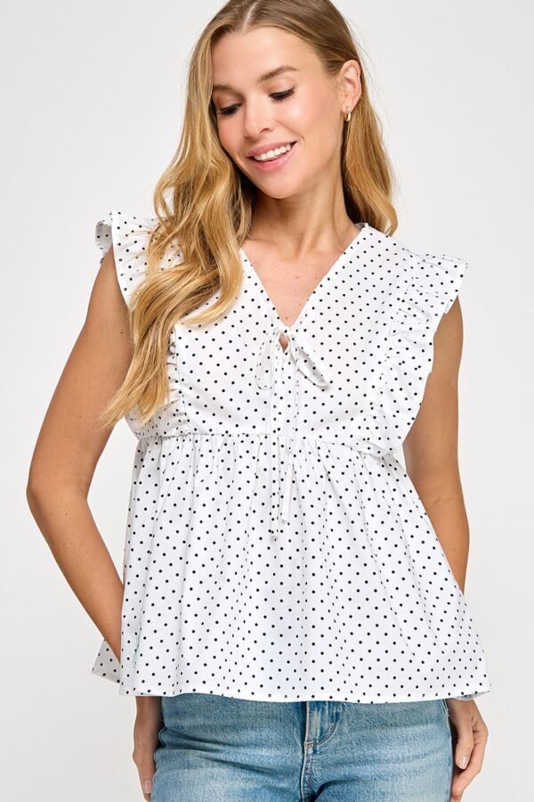 a76bc2da-fe85-4455-90b8-88f886636754.jpg White Dotted Cotton poplin top V neckline