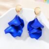 c8965d6a-bcb6-4a5f-989e-dd441fd403dc.jpeg Royal Blue Peral Earrings